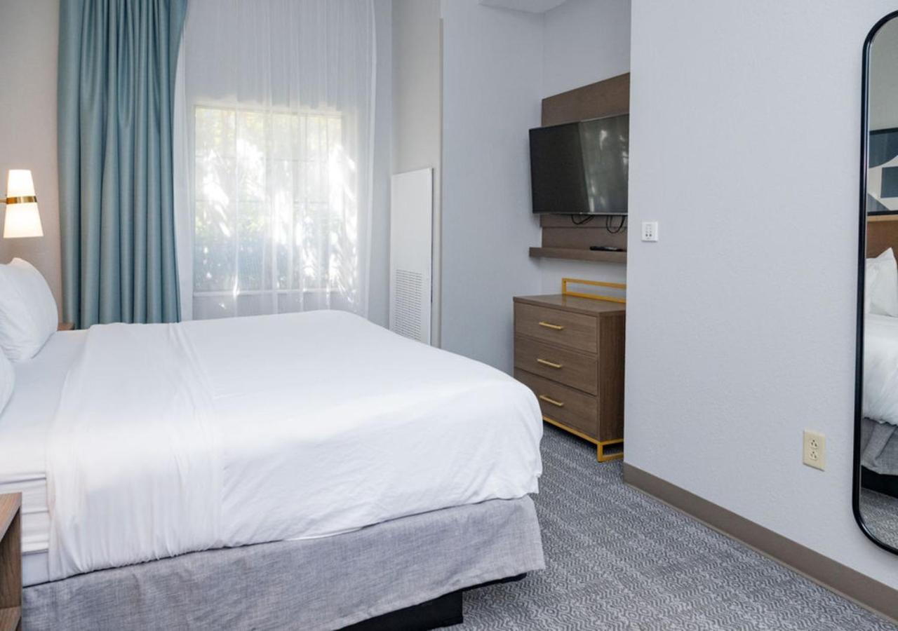 Staybridge Suites Jackson By Ihg Ridgeland Δωμάτιο φωτογραφία